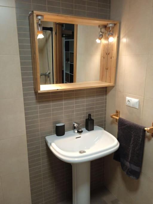 O Picho: Apartamento Centrico. Pontedeume Esterno foto