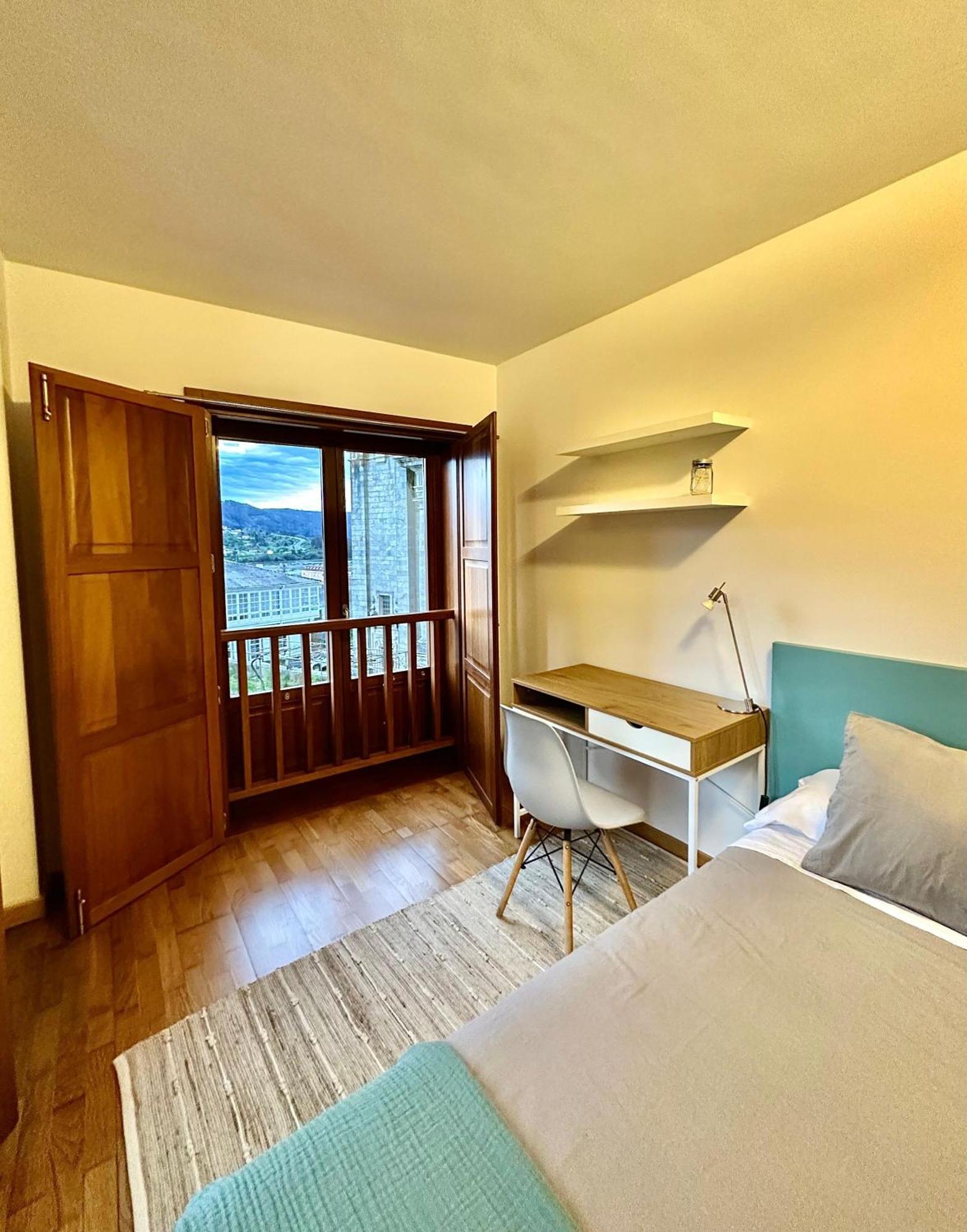 O Picho: Apartamento Centrico. Pontedeume Esterno foto